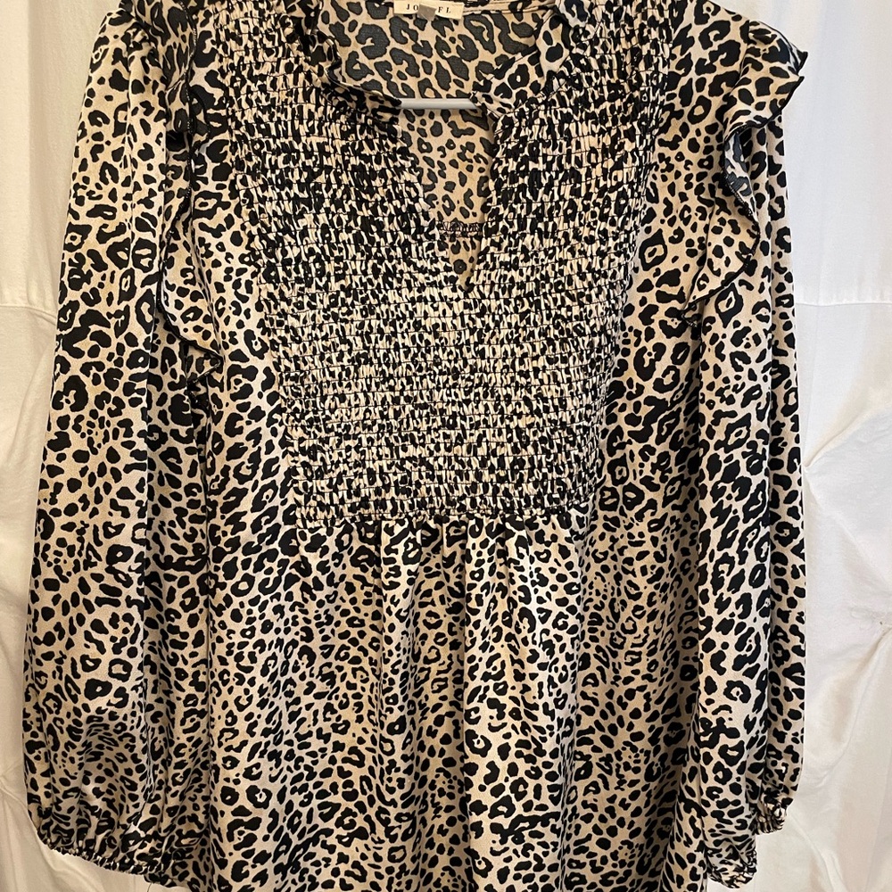 JODIFL Beige and Black Leopard Print Smocked Blouse